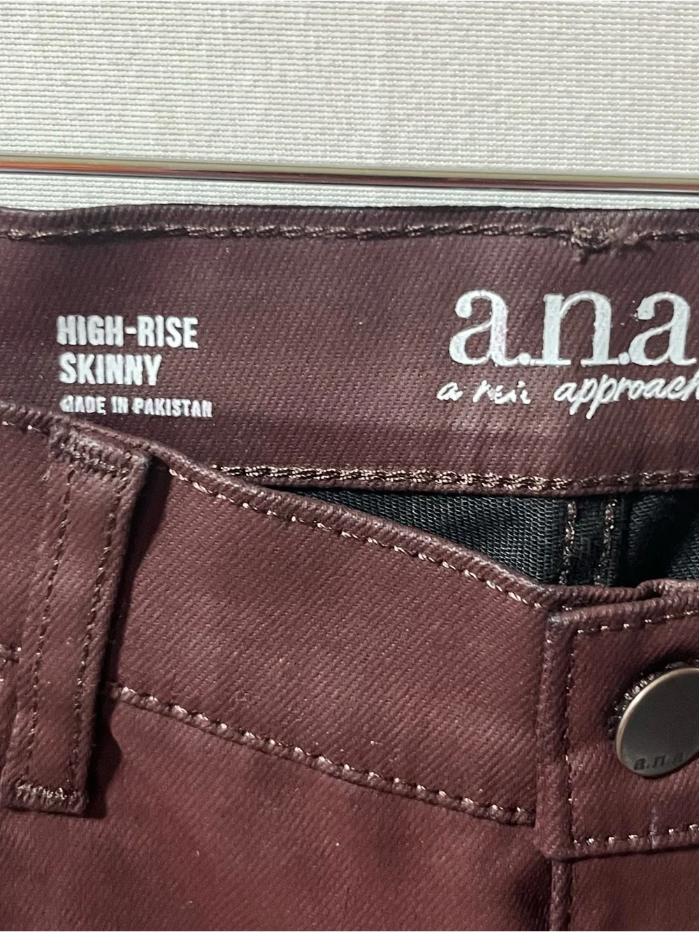NWT a.n.a Burgundy High‎ Rise Skinny Coated Pants Size 14 Faux Leather